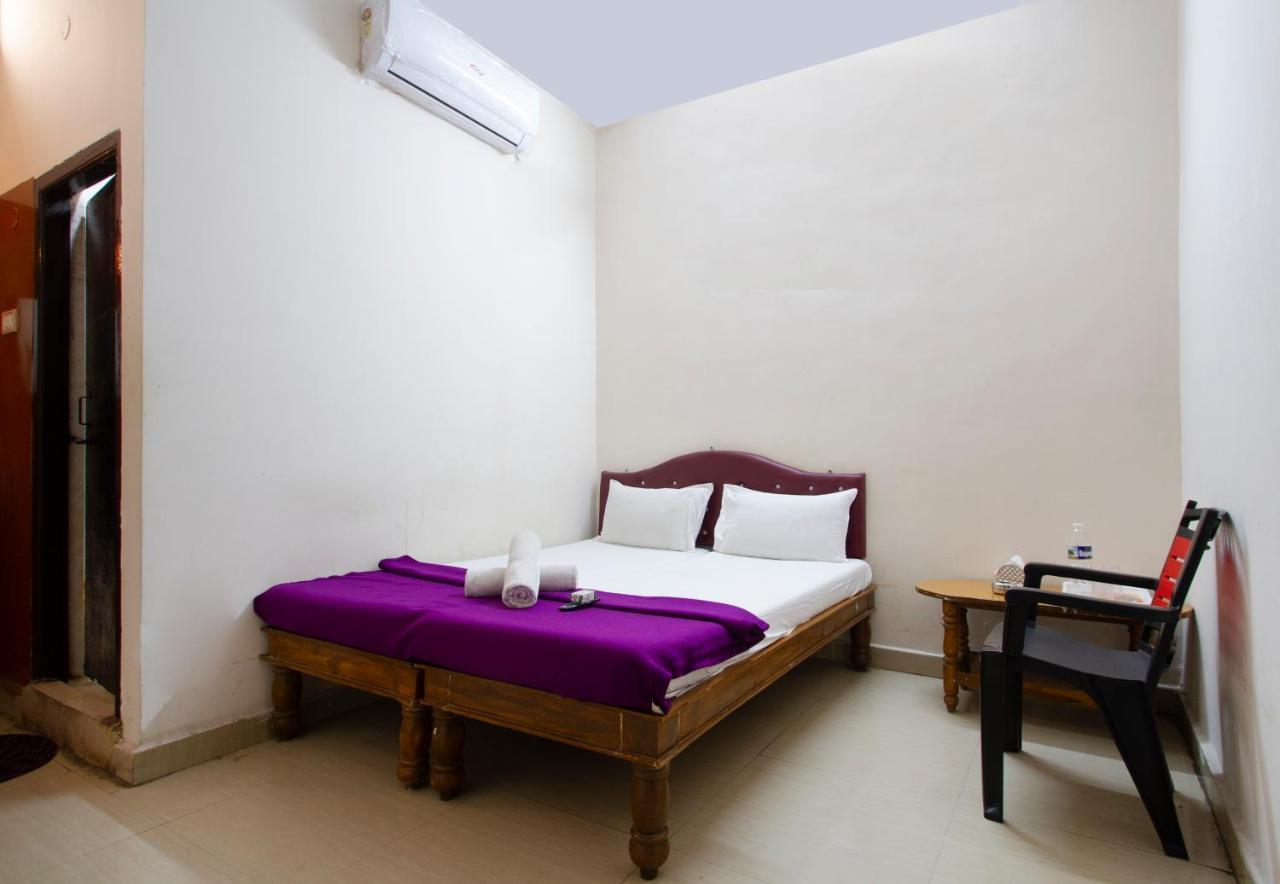 Hotel Sri Sai Balaji Hajdarabad Zewnętrze zdjęcie